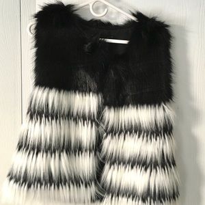 Alberto Makali Faux Fur Vest Black White Designer